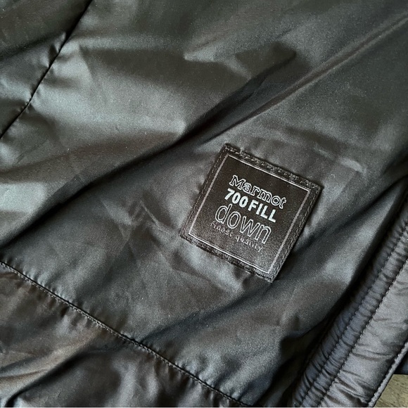 Marmot Montreal NWT 700 Fill Down Puffer Coat Parka Black - Picture 4 of 11